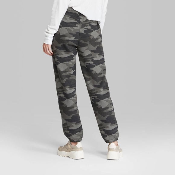 WILD FABLE HIGH RISE JOGGER CAMO SWEATPANTS M - Picture 2 of 2